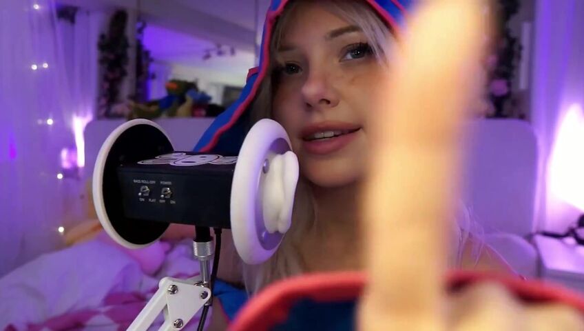 Dollblush ASMR - Dark Magician Girl Cosplay - Extended ASMR Ear Mic (Patreon)