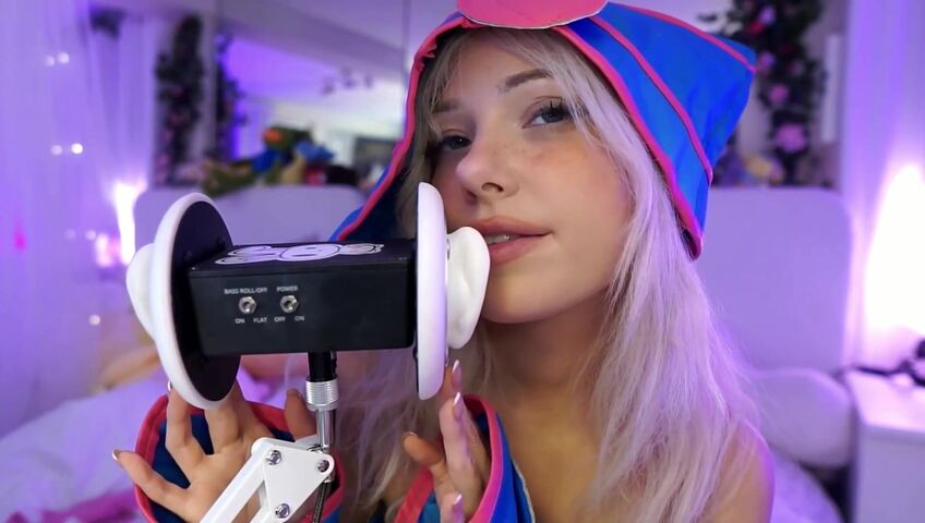 Dollblush ASMR - Dark Magician Girl Cosplay - Extended ASMR Ear Mic (Patreon)