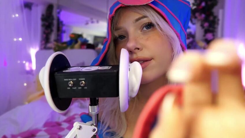Dollblush ASMR - Dark Magician Girl Cosplay - Extended ASMR Ear Mic (Patreon)