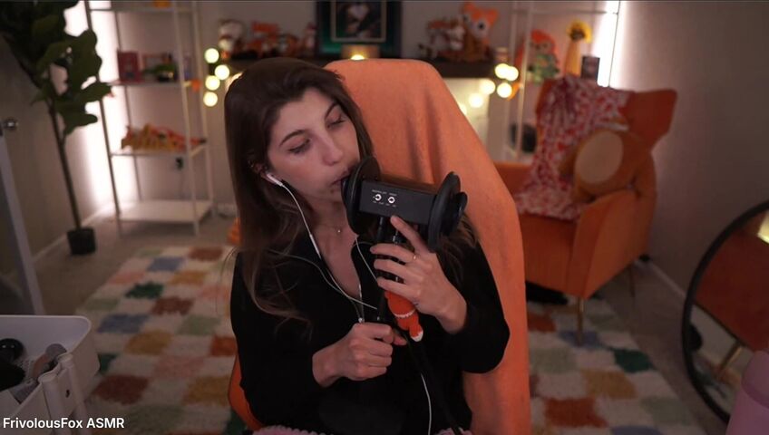 FrivolousFox ASMR - 20 March 2026 - Patreon Exclusive Stream