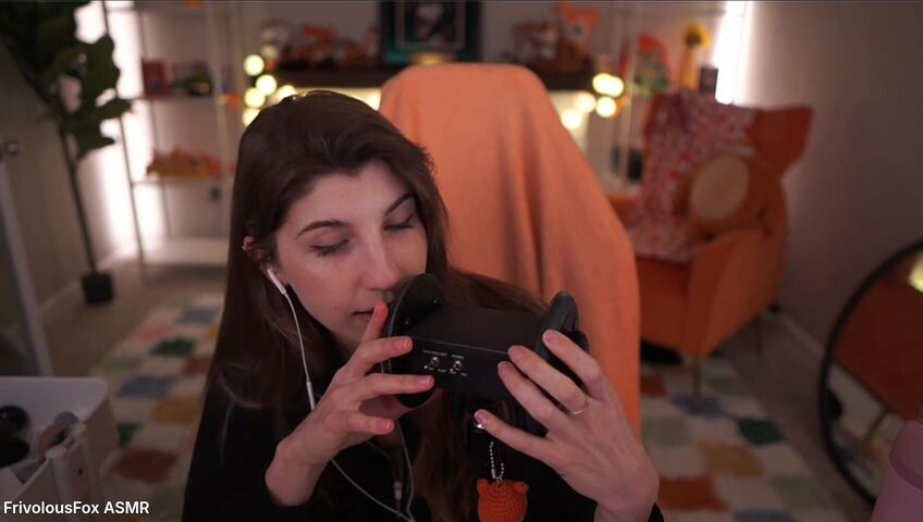 FrivolousFox ASMR - 20 March 2026 - Patreon Exclusive Stream