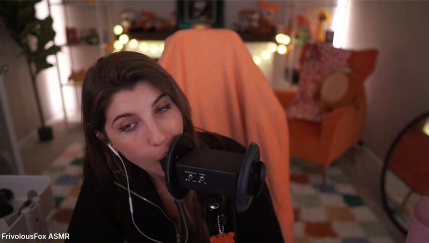FrivolousFox ASMR - 20 March 2026 - Patreon Exclusive Stream