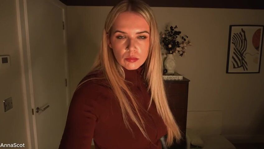 Anna Scot - Bad Auntie Meets Her Match