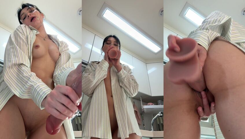 lunalovelee - Hard big cock for breakfast