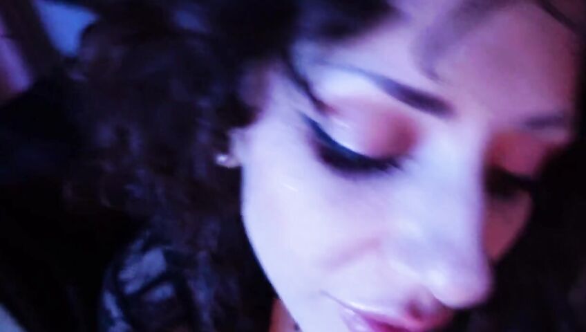 Savvy Star - Vampire Teacher: The Seduction