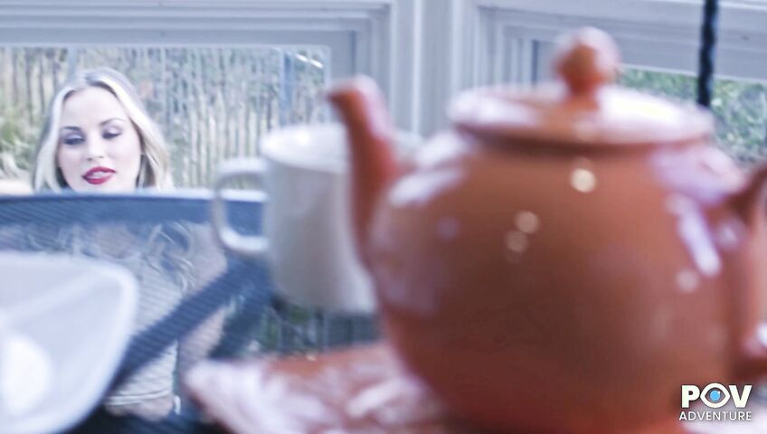 Anna Claire Clouds MILF Roommate POV