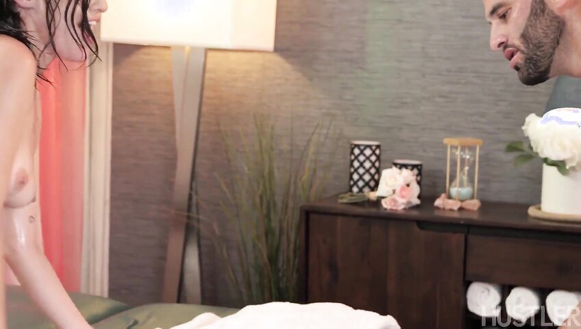 Aubree Valentine Deep Oil Massage Hustler