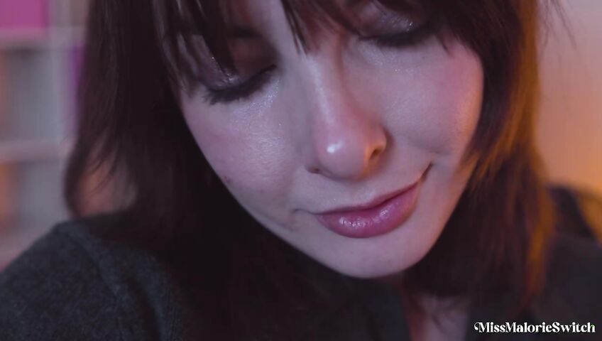 Miss Malorie Switch – StepMommy Soothes Your Breakup Blues