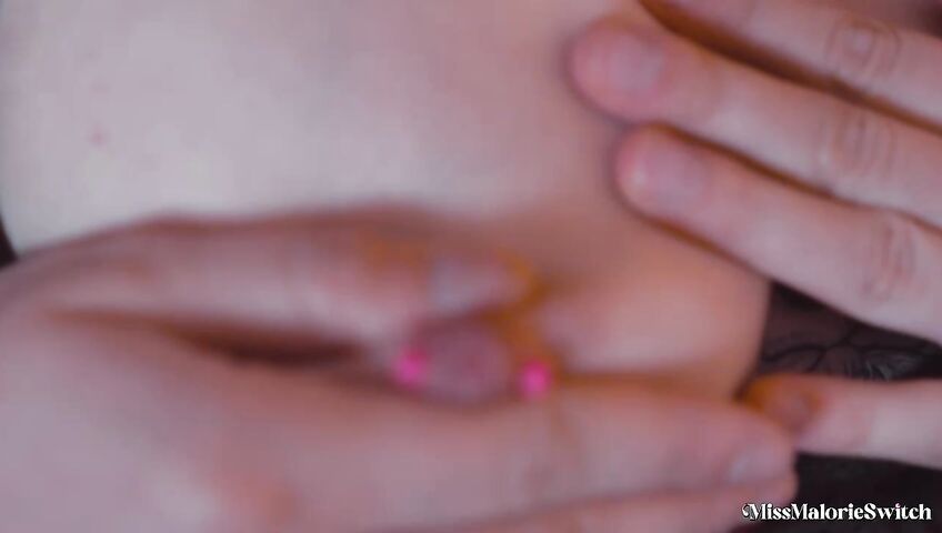 Miss Malorie Switch – StepMommy Soothes Your Breakup Blues