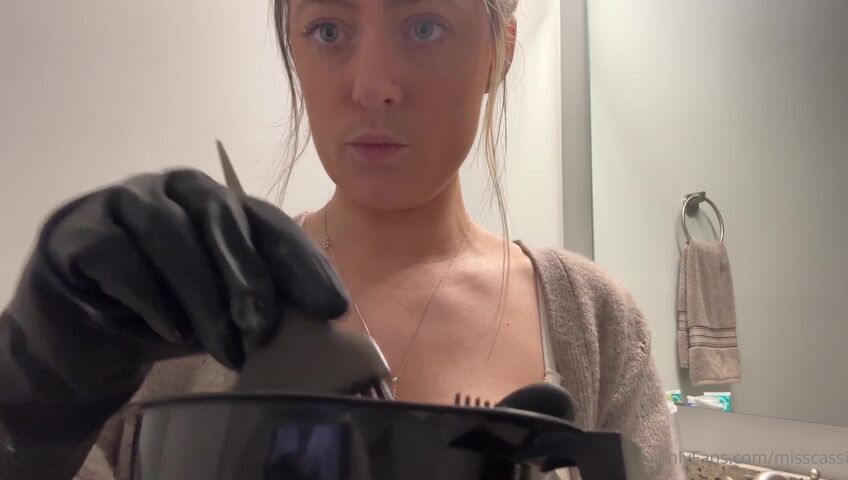 Miss Cassi ASMR - Hairstylist ASMR and Wash