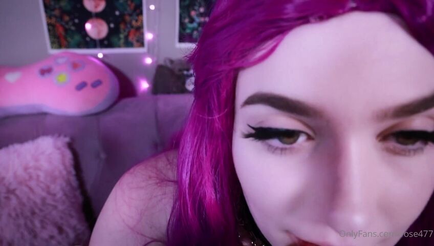 Rose ASMR - Ear Licking & Screen Licks