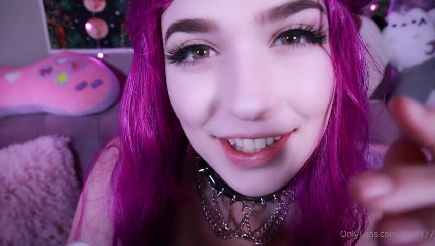 Rose ASMR - Ear Licking & Screen Licks