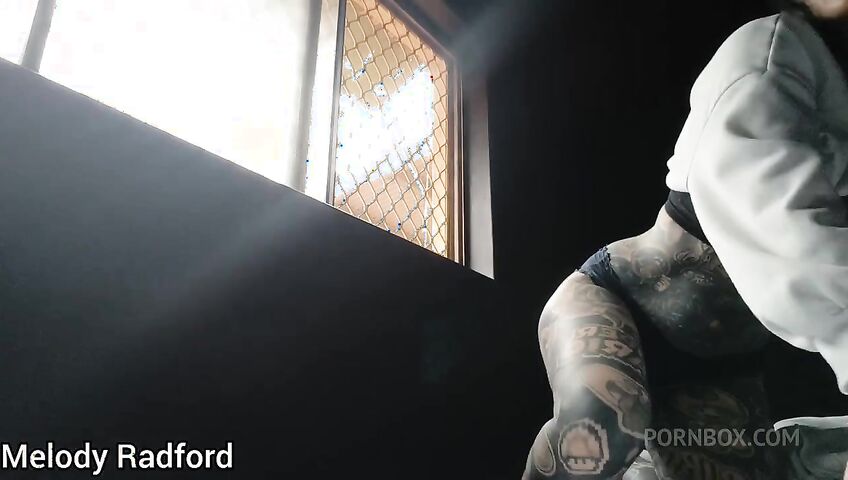 melodyradford - Rainy day in bed with voluptuous stepmommy