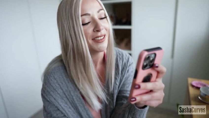 SashaCurves - Intimacy Solutions