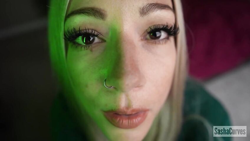 SashaCurves - Intimacy Solutions