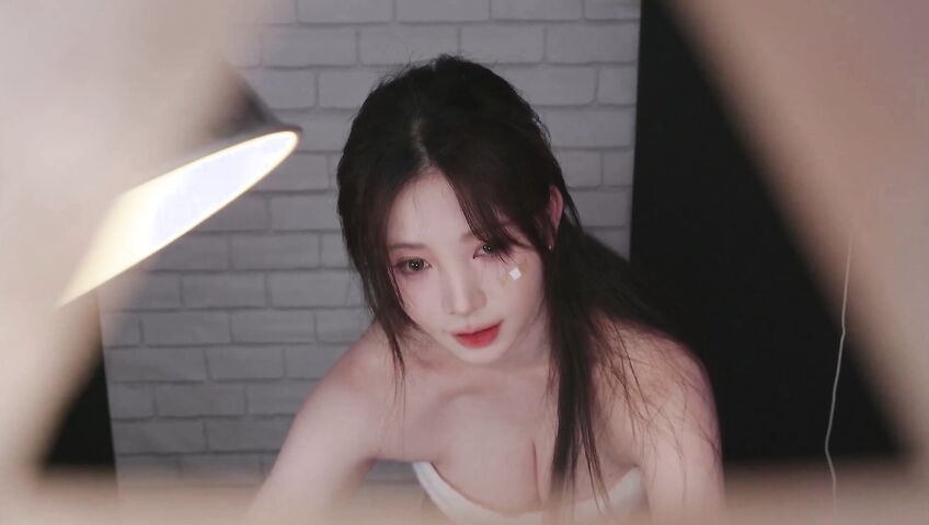 ASMR Yoonying R_E_STUDIO 美容院的特殊培训