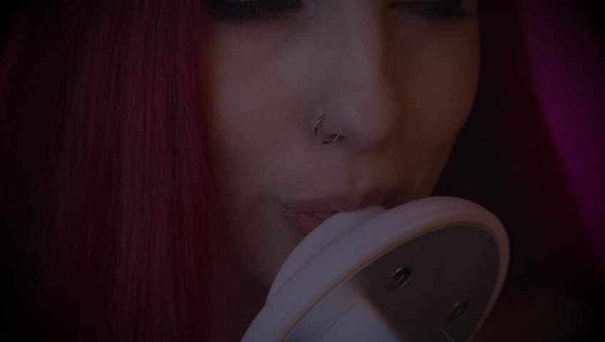 Alpaca ASMR - Ear Licking