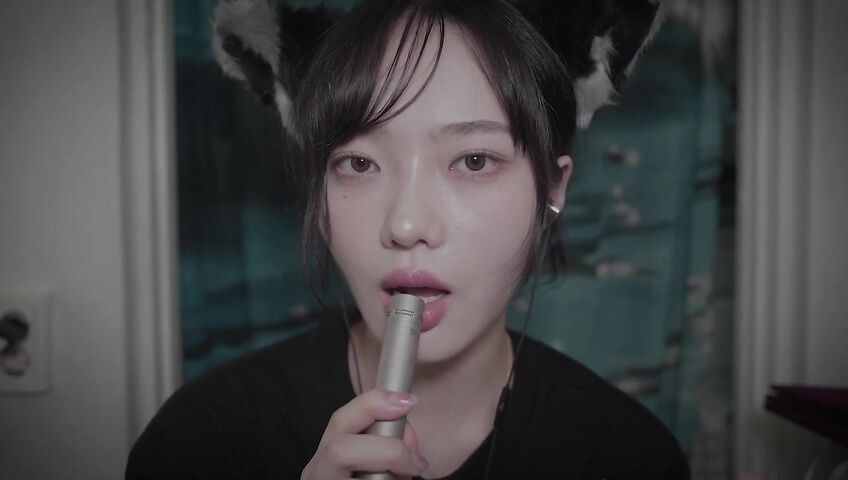 ASMR Nareun R_E_STUDIO 小勾勾给你舔耳朵????