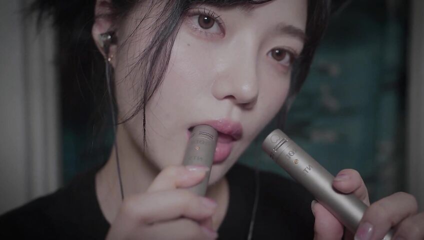 ASMR Nareun R_E_STUDIO 小勾勾给你舔耳朵????