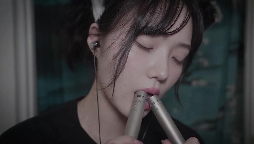 ASMR Nareun R_E_STUDIO 小勾勾给你舔耳朵????