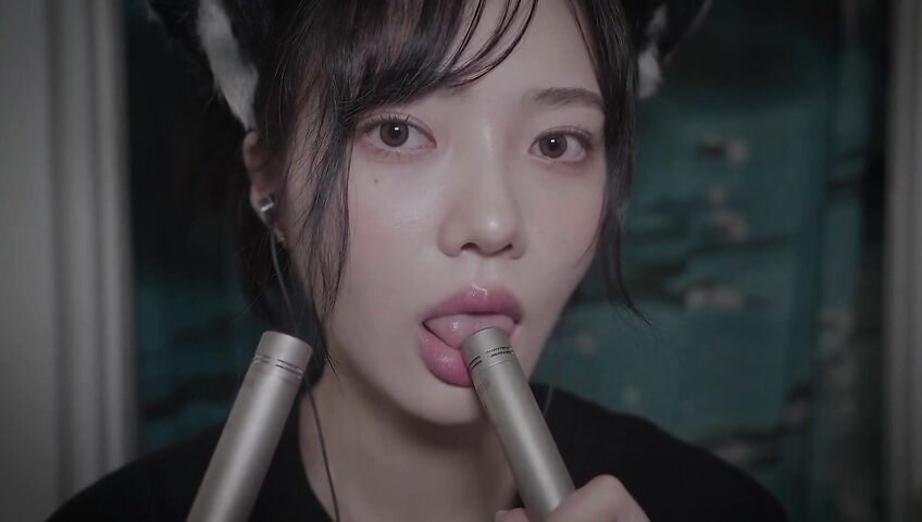 ASMR Nareun R_E_STUDIO 小勾勾给你舔耳朵????