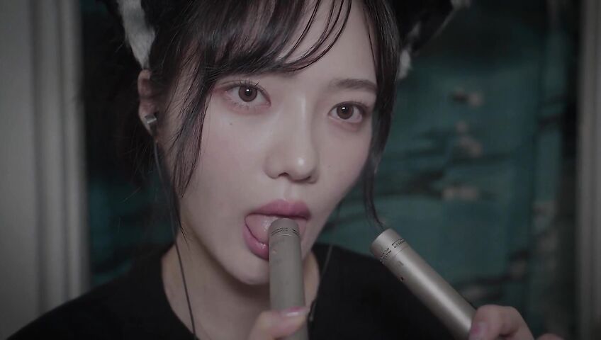 ASMR Nareun R_E_STUDIO 小勾勾给你舔耳朵????