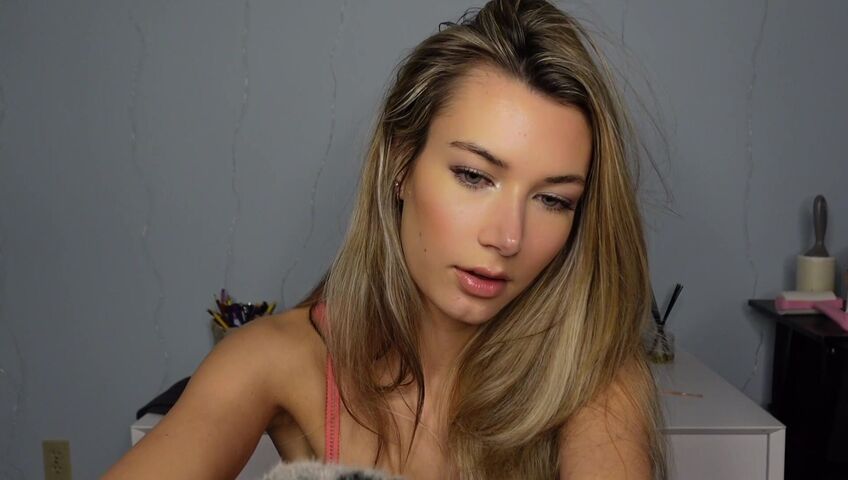 Sabrina Vaz - ASMR Besties Dad and I Get Intimate as I Trim Him Up xx