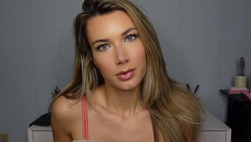 Sabrina Vaz - ASMR Besties Dad and I Get Intimate as I Trim Him Up xx