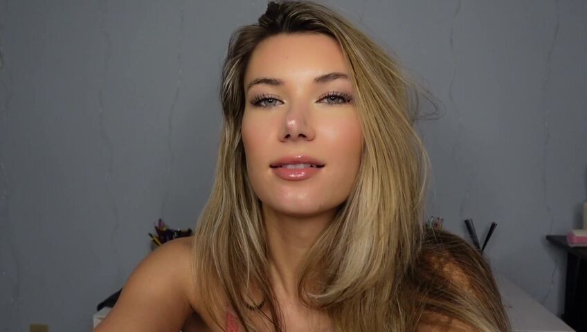 Sabrina Vaz - ASMR Besties Dad and I Get Intimate as I Trim Him Up xx