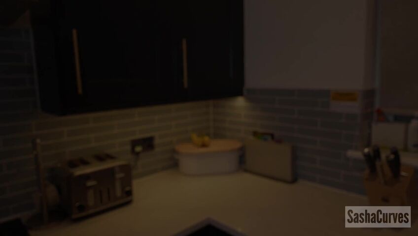 SashaCurves - Free Use Mom On The Family Vacation