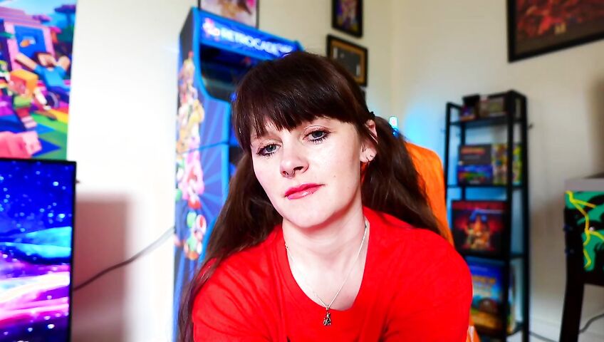 Sydney Harwin – HELPING YOUR stepSISTER OVER A BREAKUP