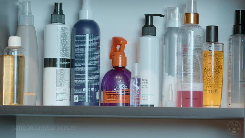 Lady Barbers - Neck and Breasts Relaxing massage by Adel lady barber to Dina