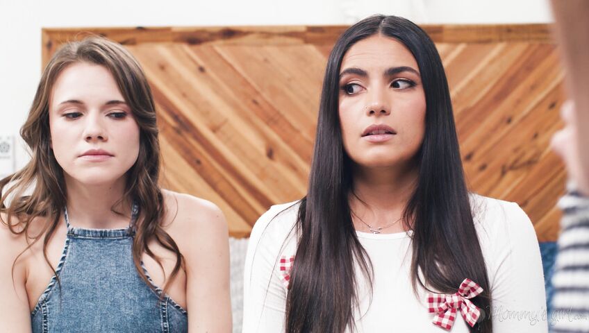 Isa Bella, Rose Carter & Katrina Colt's Strap-On Lesbian Threesome - 4K, Lesbian, Sex, Threesome, Roleplay, Brunette, Black Hair, Tits Sucking, Kissing, Lesbian Threesome, Tattoos, Unshaved Pussy, Shaved Pussy, Pussy Licking, Clit Rubbing, 