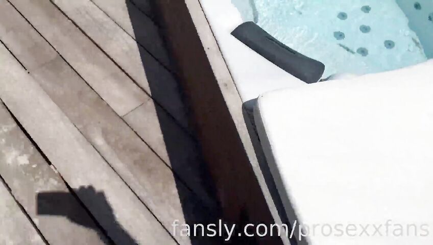 Rosie Rider Gets Fucked In A Beach House - Blowjob, PAWG, Sex, Fetish, Feet, Tattoos, White, White Pussy, Reverse Cowgirl, Missionary, Choking, Backshots, Massage